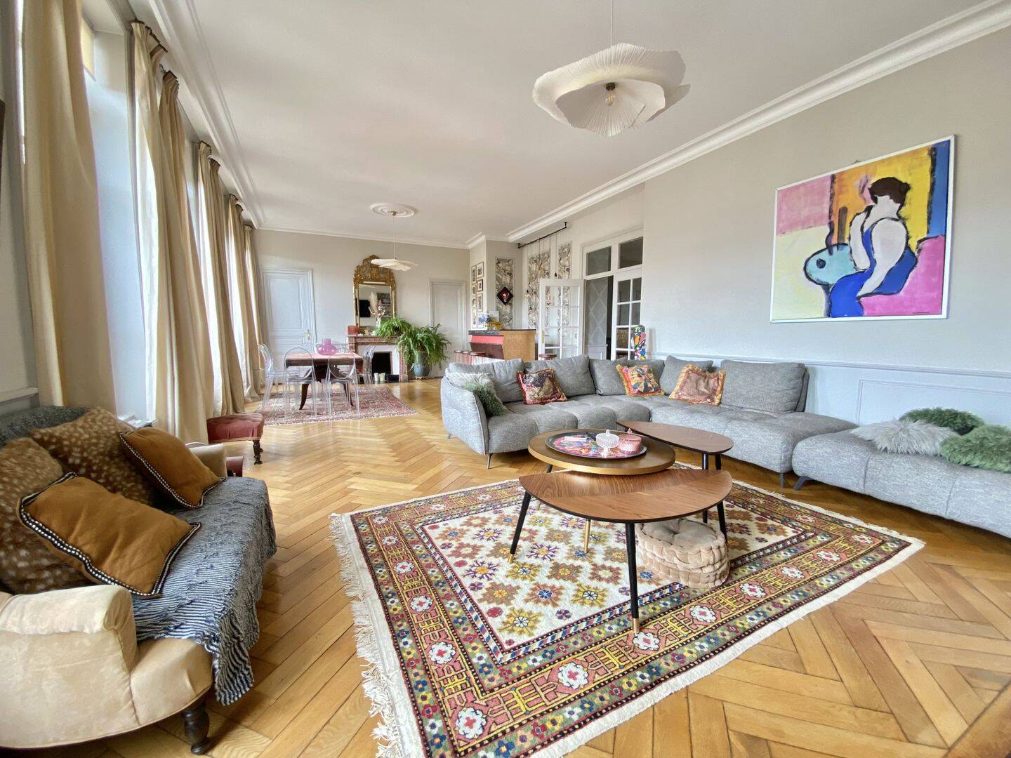 Appartement 8 pièces 296 m² · à Saint-Étienne · 295,6 m² · 325 000 €