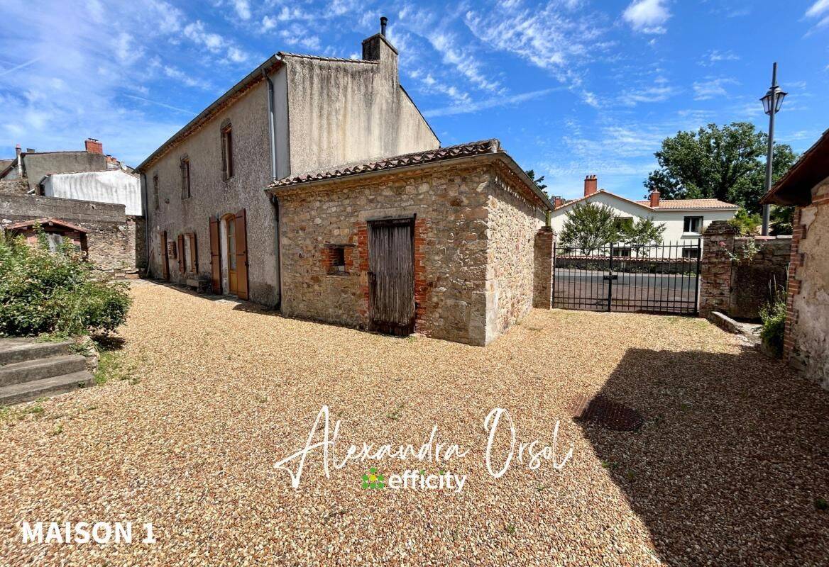 Maison 10 pièces 236 m² · à Beaulieu-sous-la-Roche · 236 m² · 344 000 €
