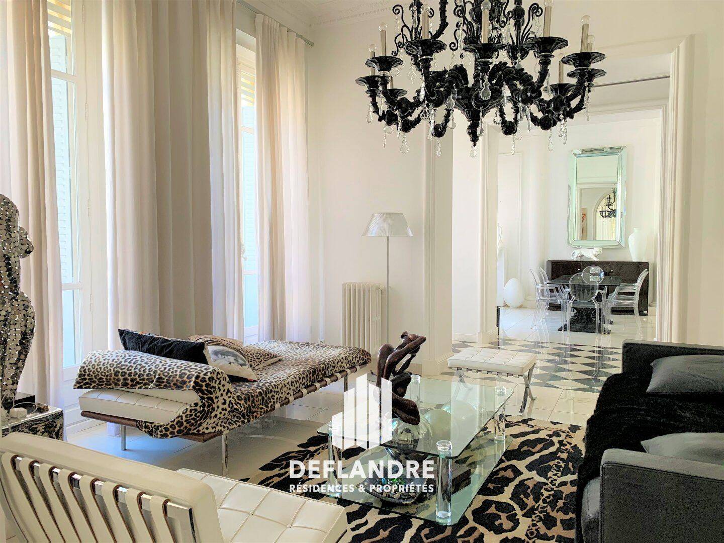 Appartement 6 pièces 175 m² · à Avignon · 175 m² · 730 000 €