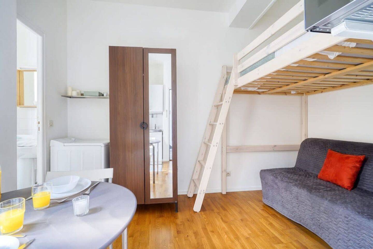 Appartement 1 pièce 17 m² · à Paris 17ème Arrondissement · 17 m² · 1 997 €