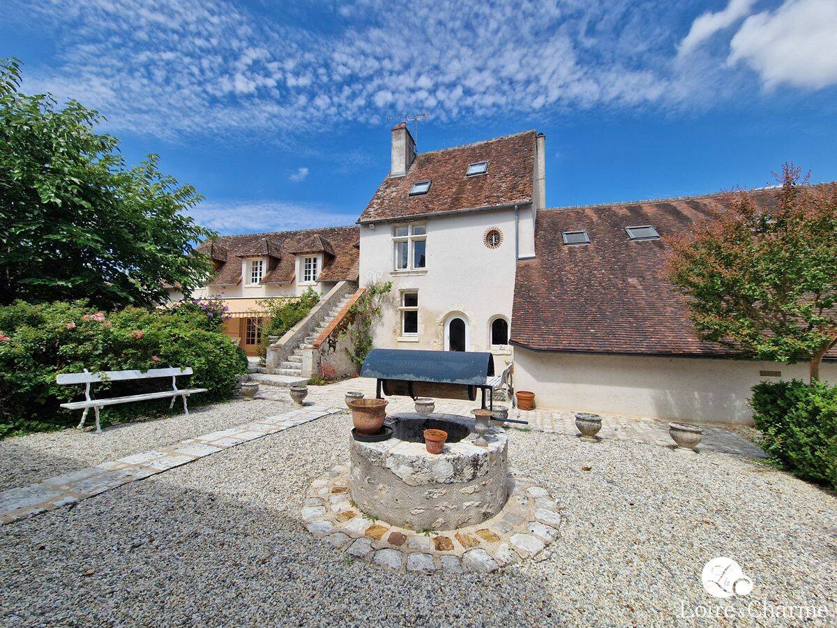 Maison 10 pièces 340 m² · à Saint-Denis-sur-Loire · 340 m² · 650 000 €
