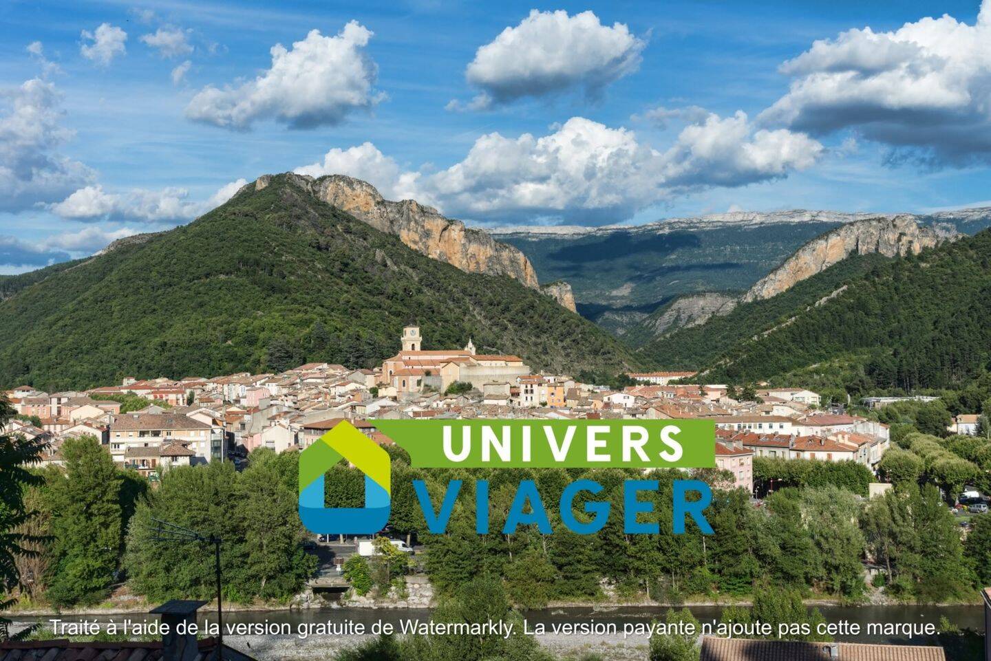 Appartement 3 pièces 57 m² · à Digne-les-Bains · 57 m² · 22 000 €