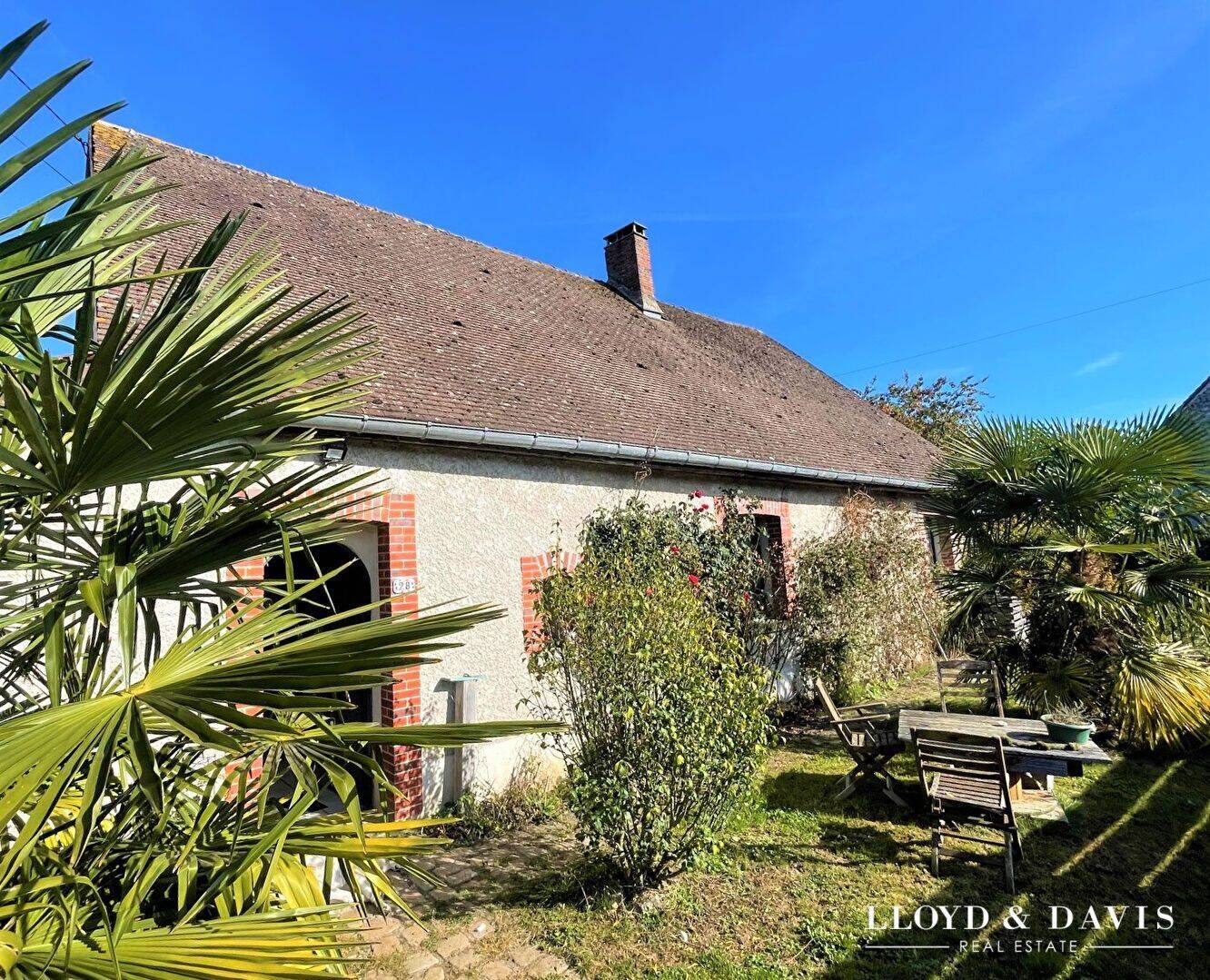 Maison 5 pièces 146 m² · à Fromentières · 146 m² · 178 000 €