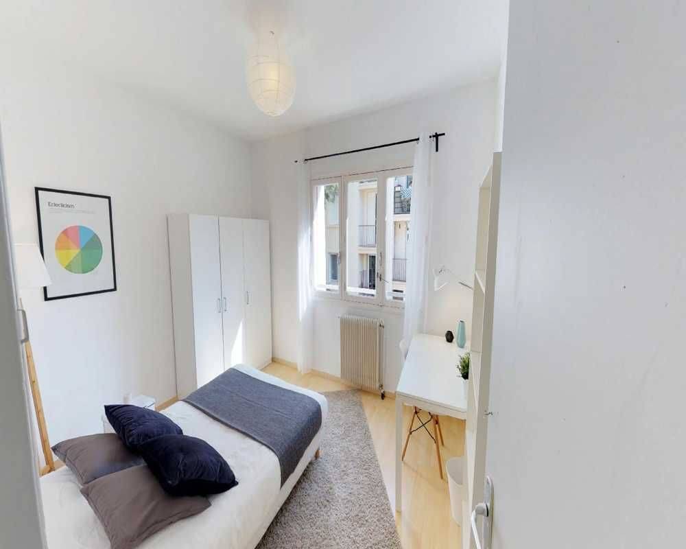 Appartement 5 pièces 120 m² · à Montpellier · 120 m² · 690 €