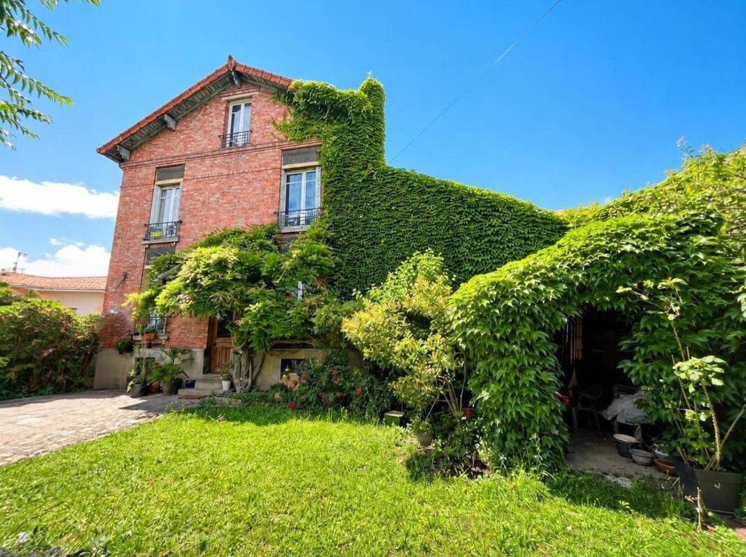 Maison 6 pièces 150 m² · à Gennevilliers · 150 m² · 680 000 €