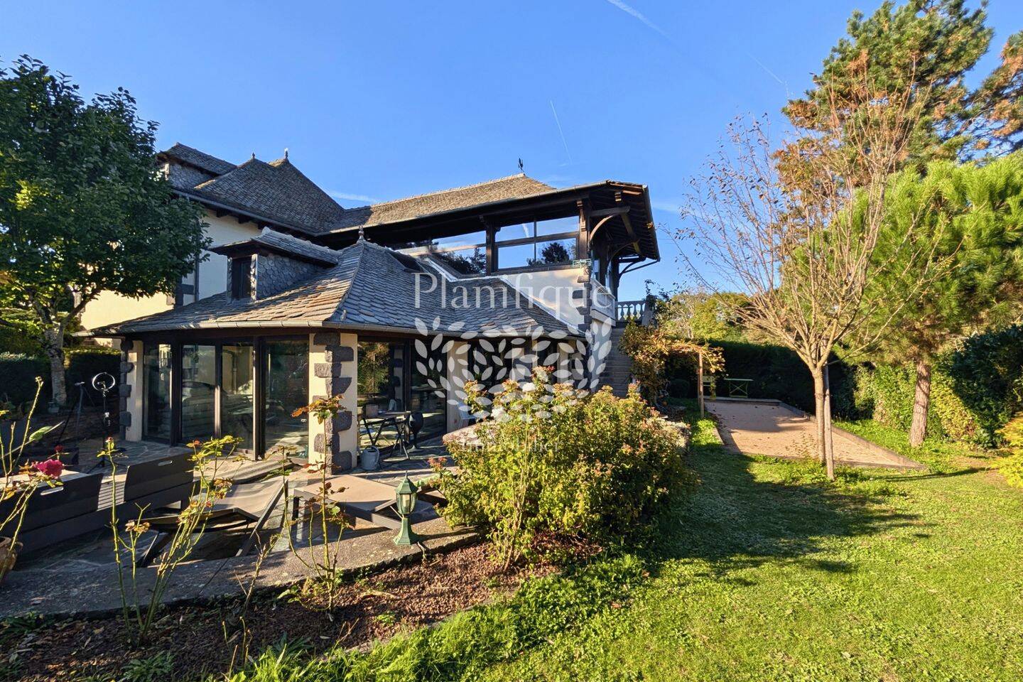 Maison 10 pièces 469 m² · à Marigny-Saint-Marcel · 469 m² · 1 100 000 €