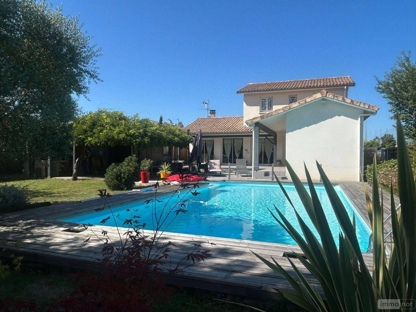 Maison 4 pièces 120 m² · à Blanquefort · 120 m² · 449 000 €