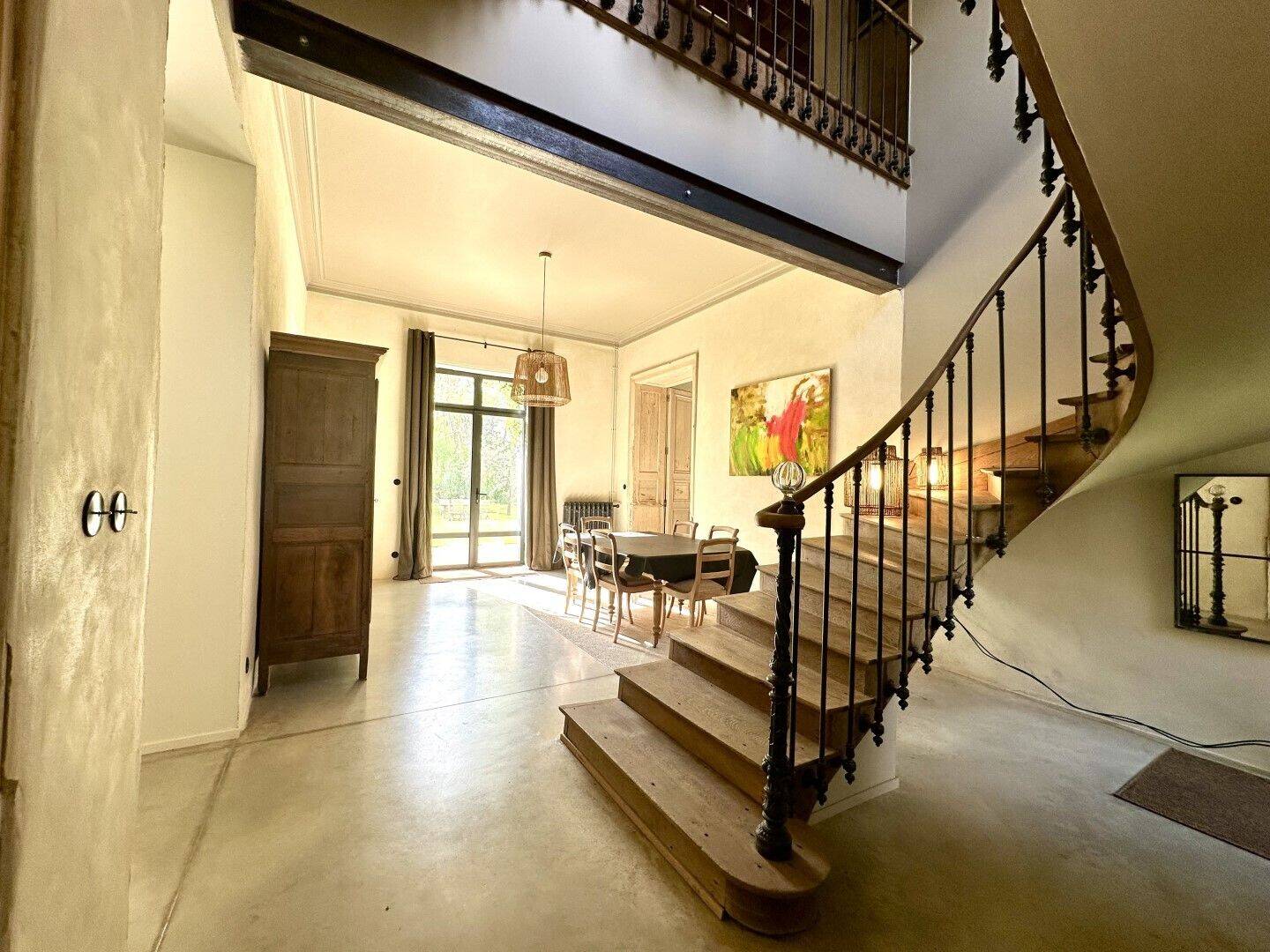 Maison 10 pièces 339 m² · à Notre-Dame-d'Oé · 339 m² · 1 099 000 €