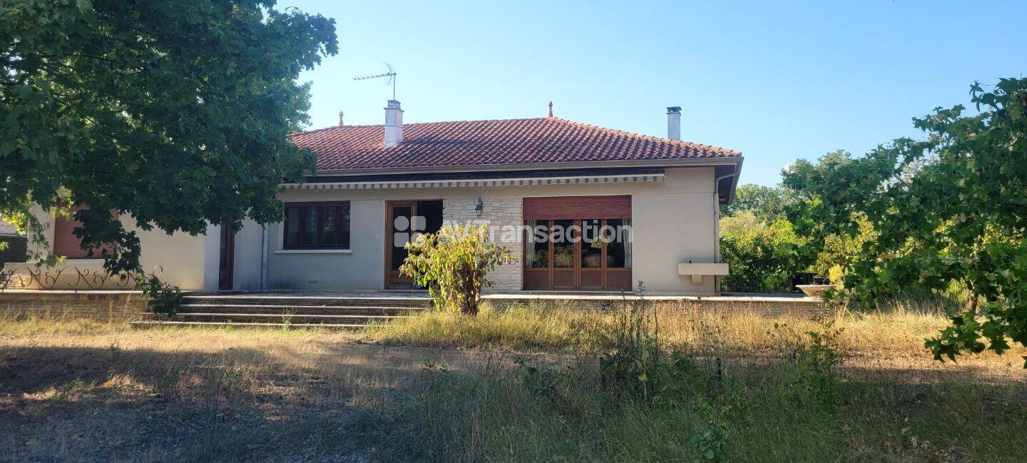 Maison 6 pièces 140 m² · à Sainte-Terre · 140 m² · 199 000 €