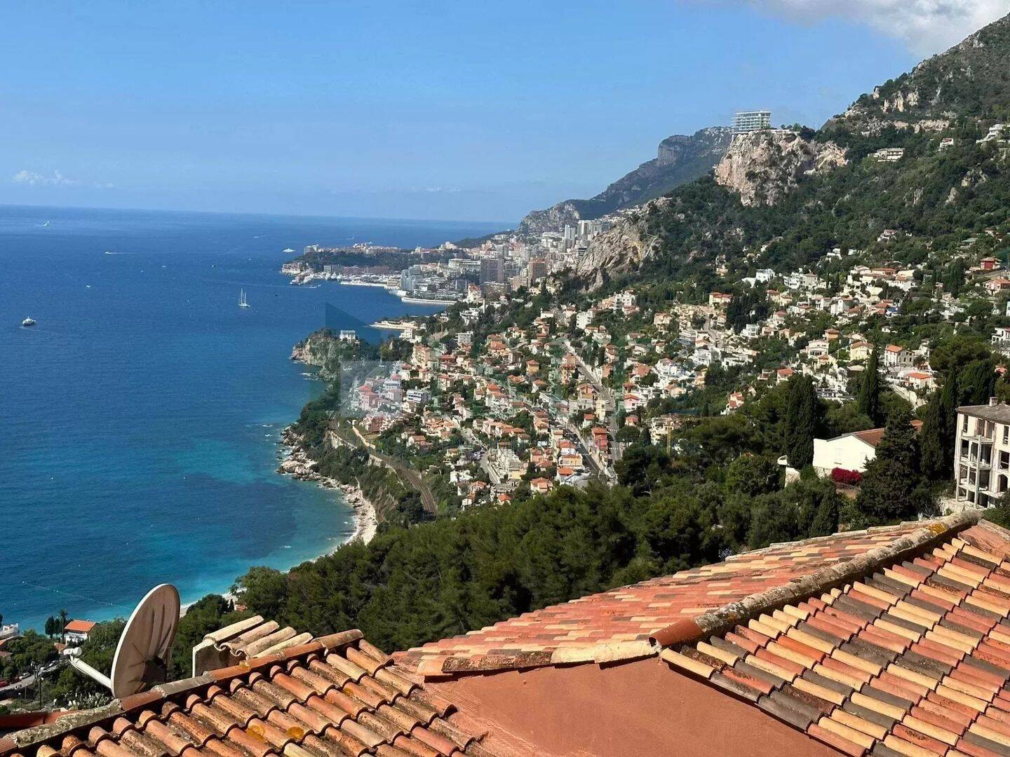 Appartement 4 pièces 85 m² · à Roquebrune-Cap-Martin · 85 m² · 660 000 €