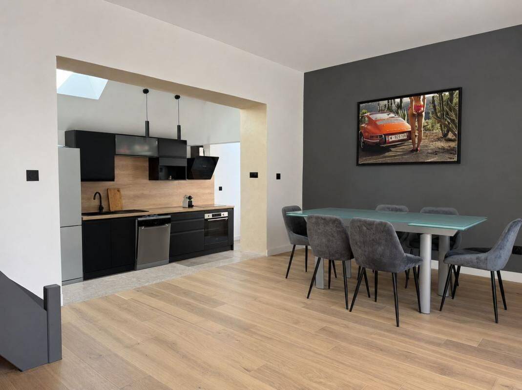 Maison 5 pièces 106 m² · à Dijon · 105,6 m² · 595 000 €