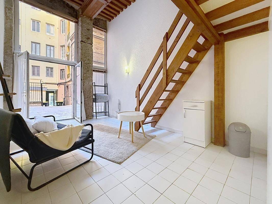 Appartement 1 pièce 27 m² · à Lyon 1er Arrondissement · 27 m² · 144 000 €