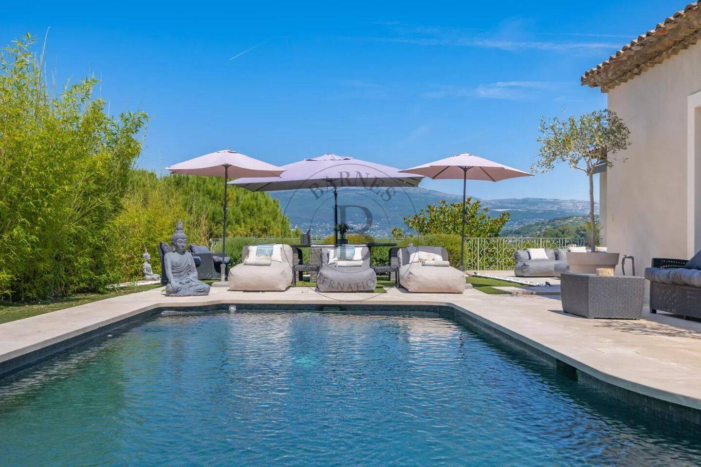 Maison 7 pièces 220 m² · à Mougins · 220 m² · 1 830 000 €