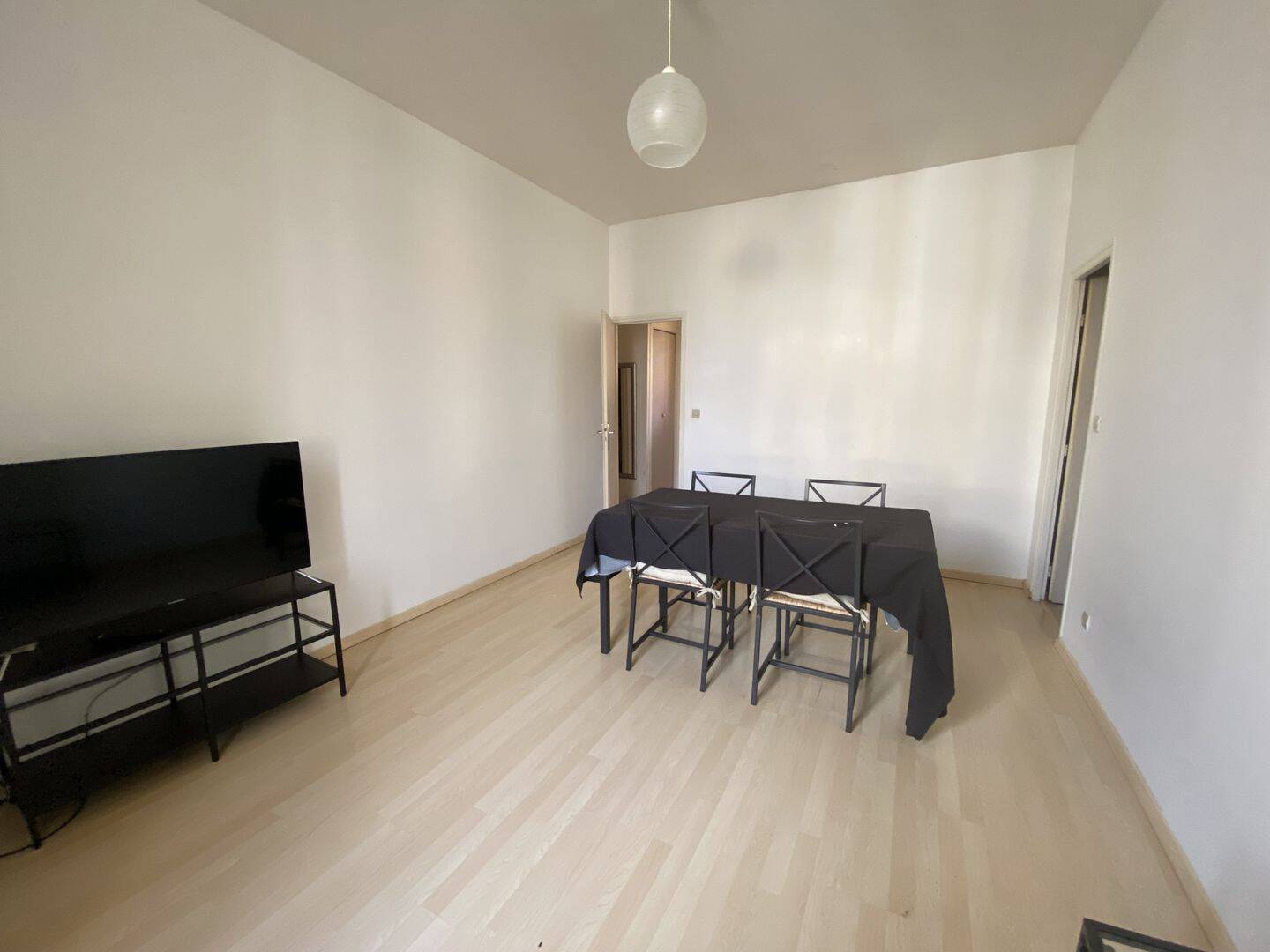 Appartement 3 pièces 57 m² · à Bordeaux · 57 m² · 867 €