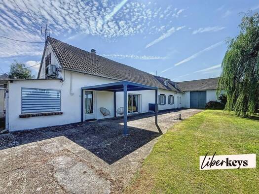 Ferme à vendre 280 000 € 7 pièces 5 chambres 176 m² 2 514 m² de terrain Mesnils-sur-Iton 27240