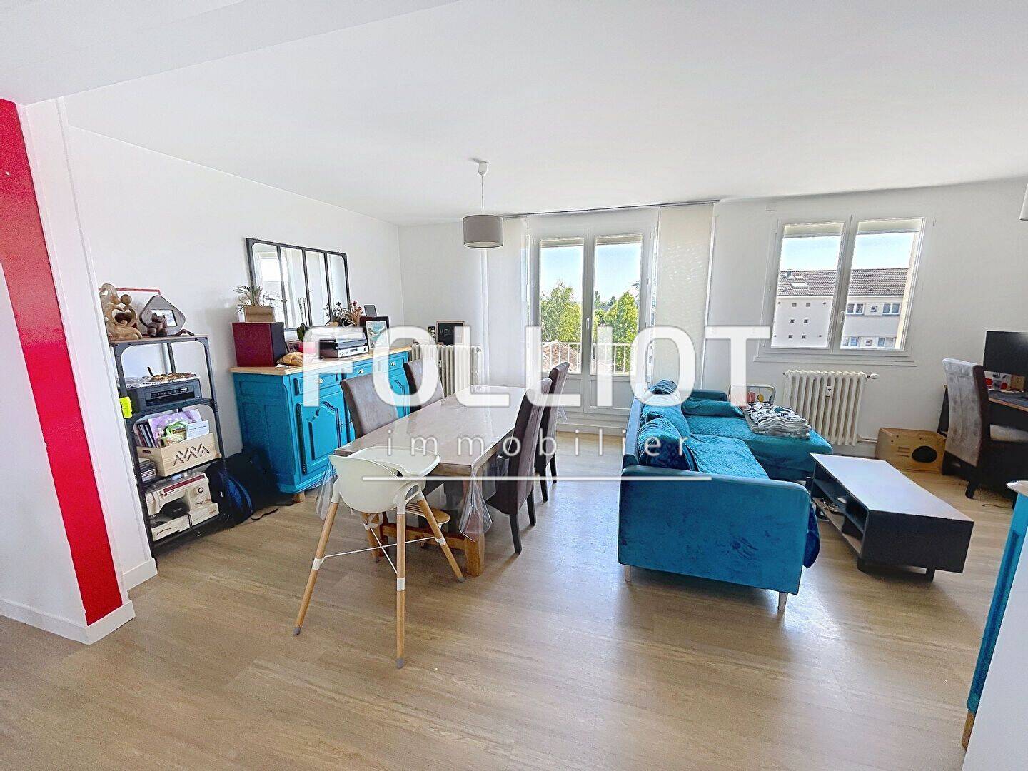 Appartement 4 pièces 69 m² · à Carentan-les-Marais · 68,9 m² · 139 900 €