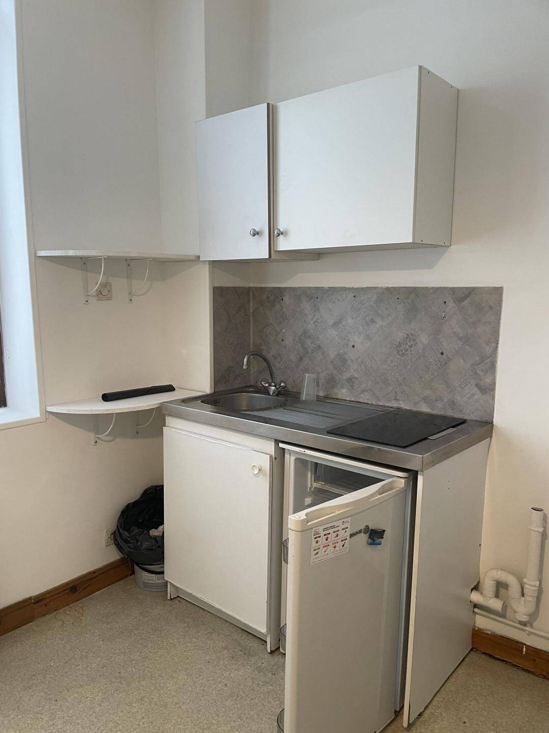 Appartement 1 pièce 17 m² · à Lille · 16,5 m² · 389 €