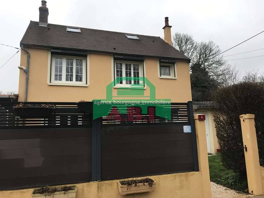 Maison 5 pièces 87 m² · à Varzy · 87 m² · 91 000 €