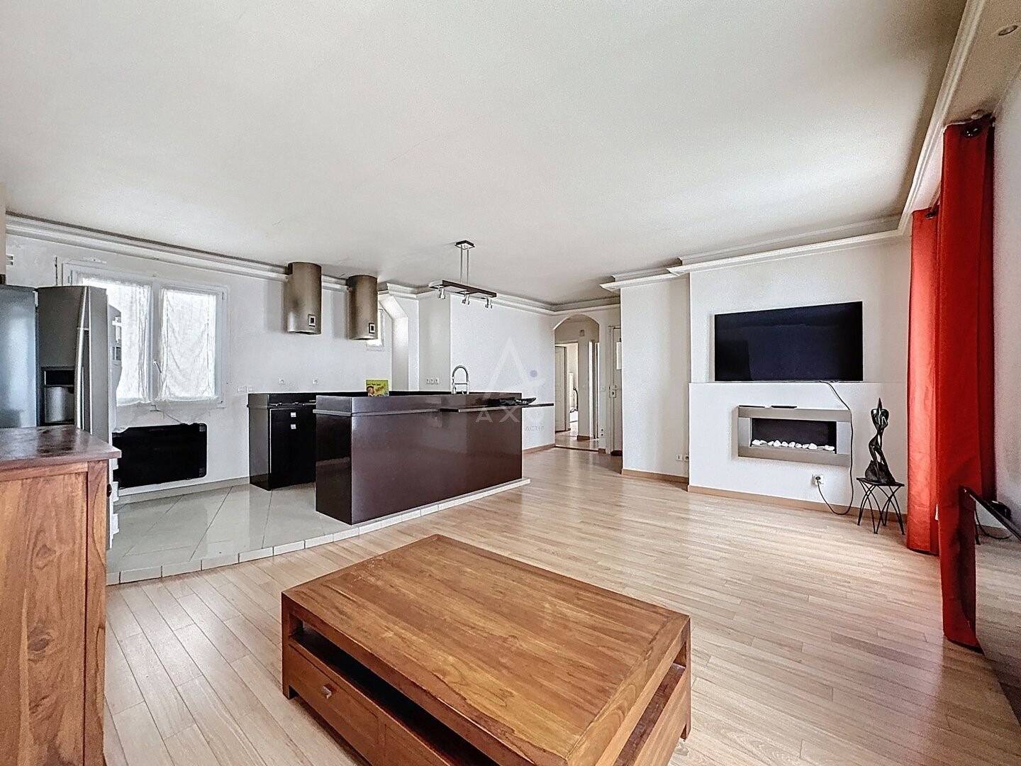 Appartement 4 pièces 66 m² · à Paris 18ème Arrondissement · 66 m² · 629 000 €