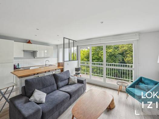 Appartement à vendre 220 000 € 2 pièces 1 chambre 46,6 m² Étage 3/3 Saint Augustin - Tauzin - Alphonse Dupeux Bordeaux 33000