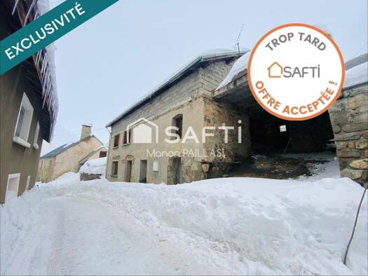 Maison à vendre 275 000 € 6 pièces 2 chambres 180 m² 251 m² de terrain La Grave 05320