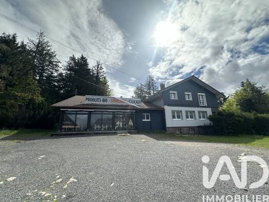 Immeuble à vendre 369 500 € 317 m² Le Bonhomme 68650