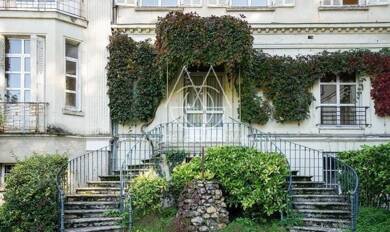 Hôtel particulier à vendre 1 100 000 € 21 pièces 13 chambres 810 m² 8 500 m² de terrain Tours 37000