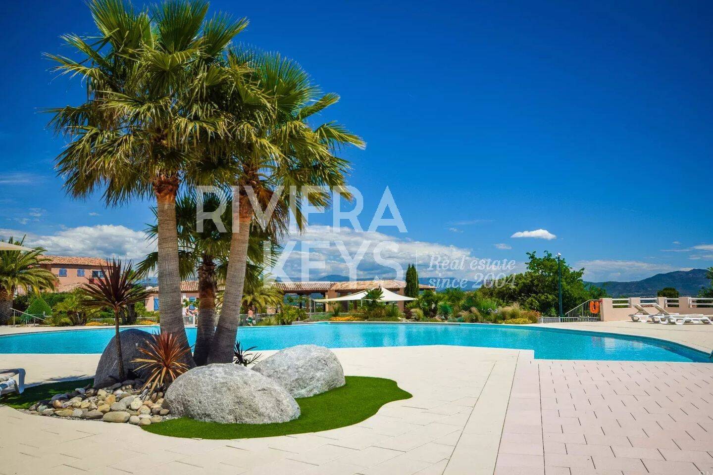 Appartement 3 pièces 59 m² · à Roquebrune-sur-Argens · 59,3 m² · 319 000 €