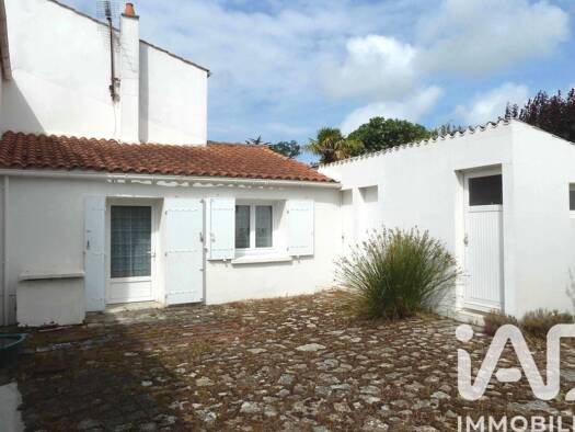 Maison à vendre 195 000 € 7 pièces 2 chambres 104 m² 100 m² de terrain Saint-Georges-d'Oléron 17190