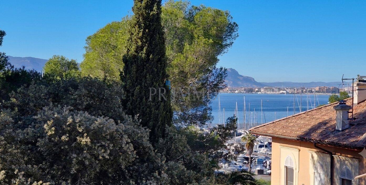 Appartement 3 pièces 87 m² · à Saint-Raphaël · 87 m² · 690 000 €