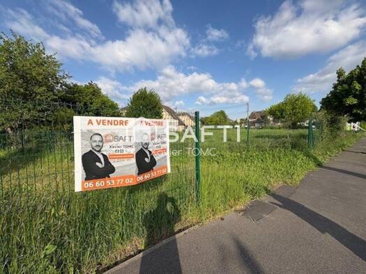 Terrain constructible à vendre 51 000 € 531 m² de terrain Zone d'Activité Fosse 4 Avion 62210