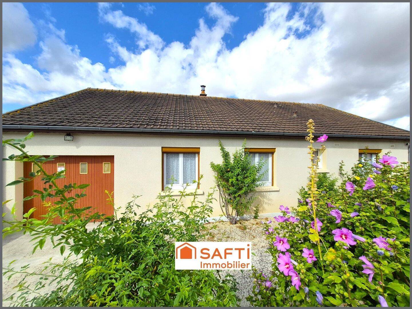 Maison 4 pièces 88 m² · à Descartes · 88 m² · 158 000 €