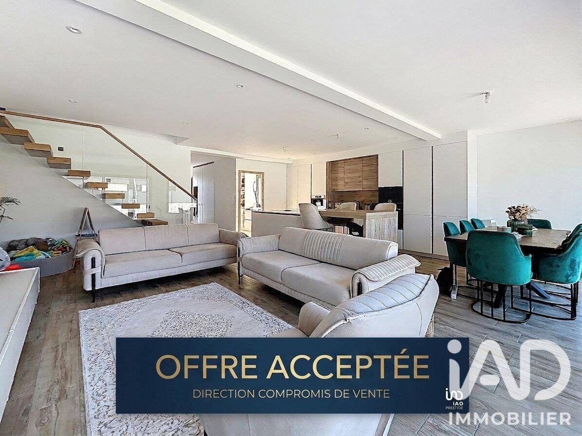 Maison 6 pièces 163 m² · à Aumetz · 163 m² · 549 000 €