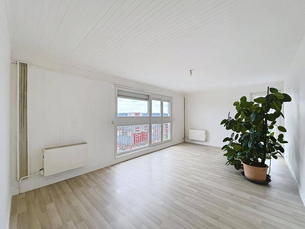 Appartement 2 pièces 58 m² · à Le Grand-Quevilly · 57,7 m² · 749 €