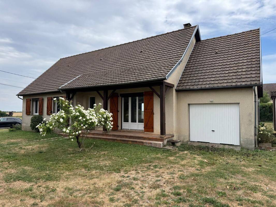 Maison 4 pièces 91 m² · à Erquinvillers · 91 m² · 1 100 €/mois