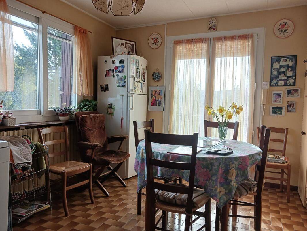 Maison 9 pièces 230 m² · à Voiteur · 230 m² · 350 000 €