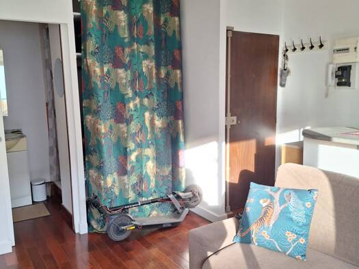 Appartement à louer 845 € 1 pièce 23 m² Étage 2/5 dès le 31/03/2026 Les Mûriers Saint-Maur-des-Fossés 94210