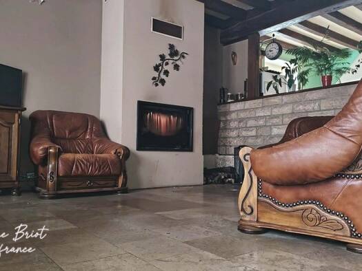 Maison à vendre 98 000 € 6 pièces 5 chambres 164 m² 555 m² de terrain Châteauneuf-Val-de-Bargis 58350