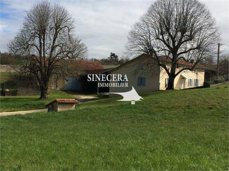 Maison 4 pièces 112 m² · à Chalais · 112 m² · 151 000 €