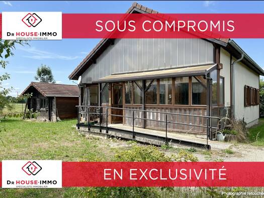 Maison de plain-pied à vendre 149 000 € 3 pièces 2 chambres 54 m² 1 000 m² de terrain Charcier 39130