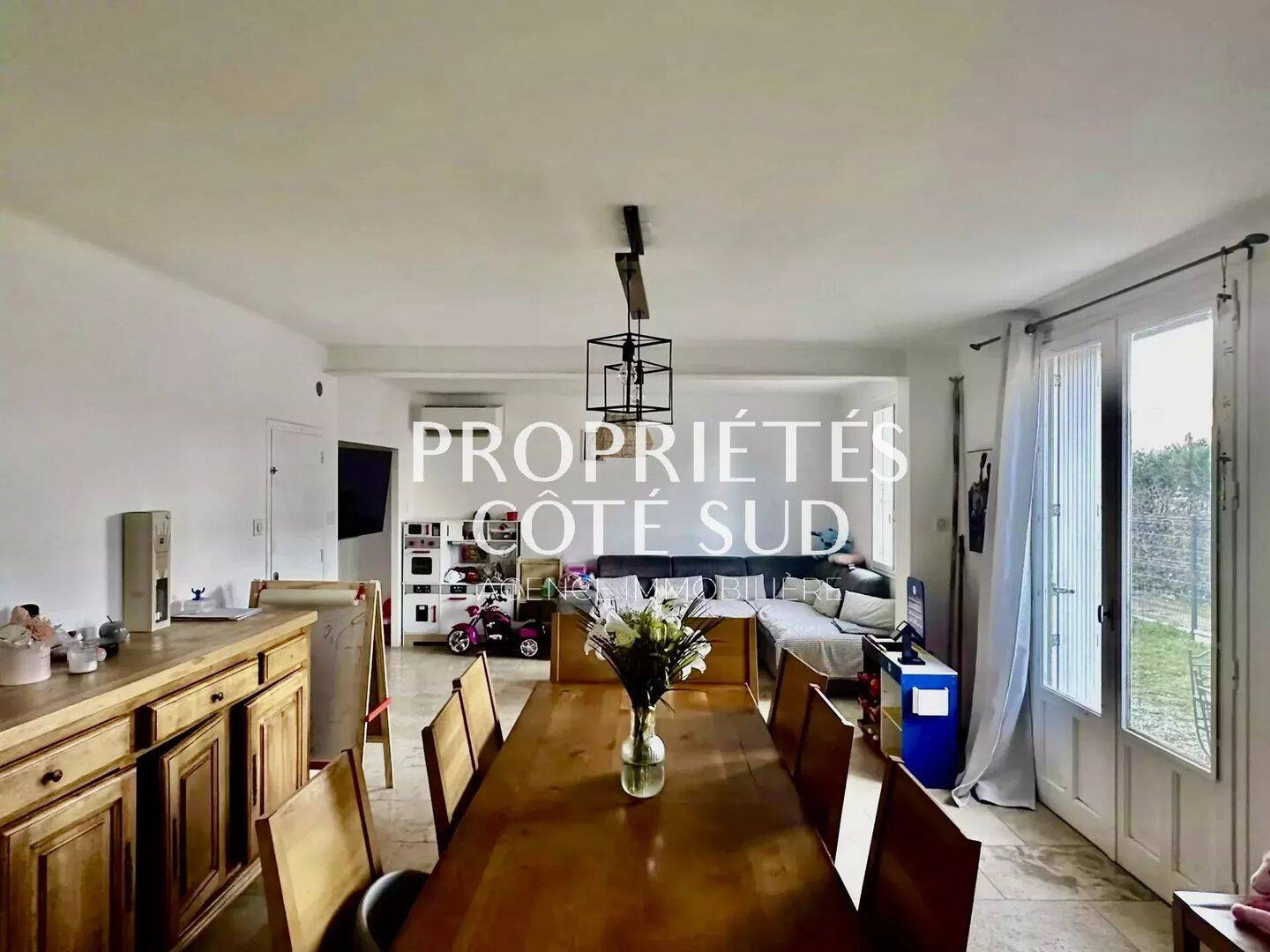 Maison 4 pièces 90 m² · à Orsan · 90 m² · 220 000 €