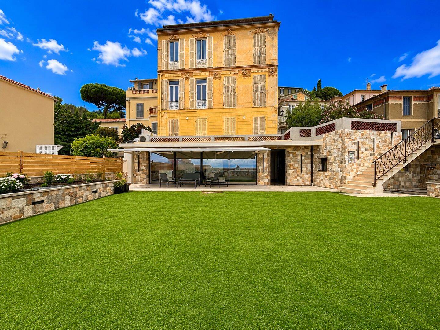 Appartement 4 pièces 130 m² · à Menton · 130,1 m² · 1 315 000 €