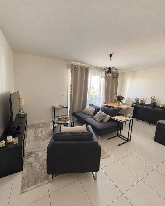 Appartement 3 pièces 62 m² · à Villenave-d'Ornon · 62 m² · 884 €/mois