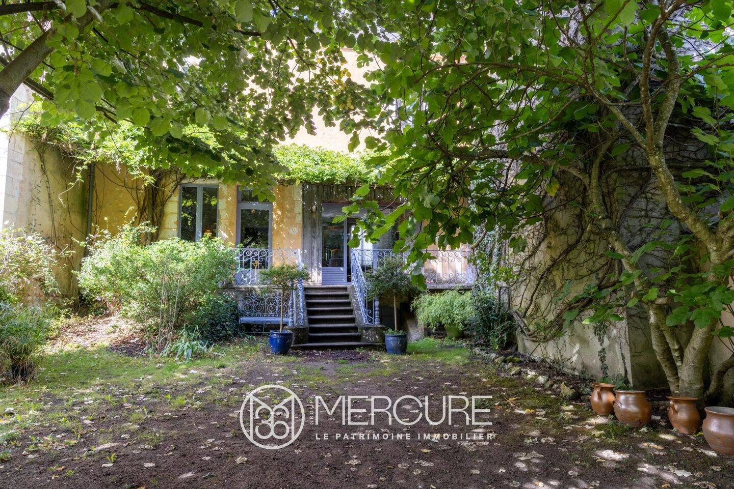 Maison 7 pièces 230 m² · à Rémalard en Perche · 230 m² · 390 000 €