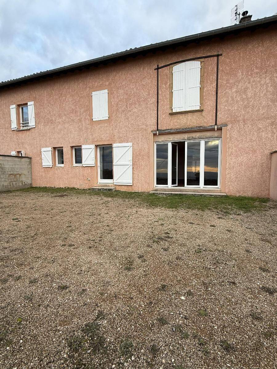 Maison à louer - Chénas - 1 130 € · 1 130 €/mois