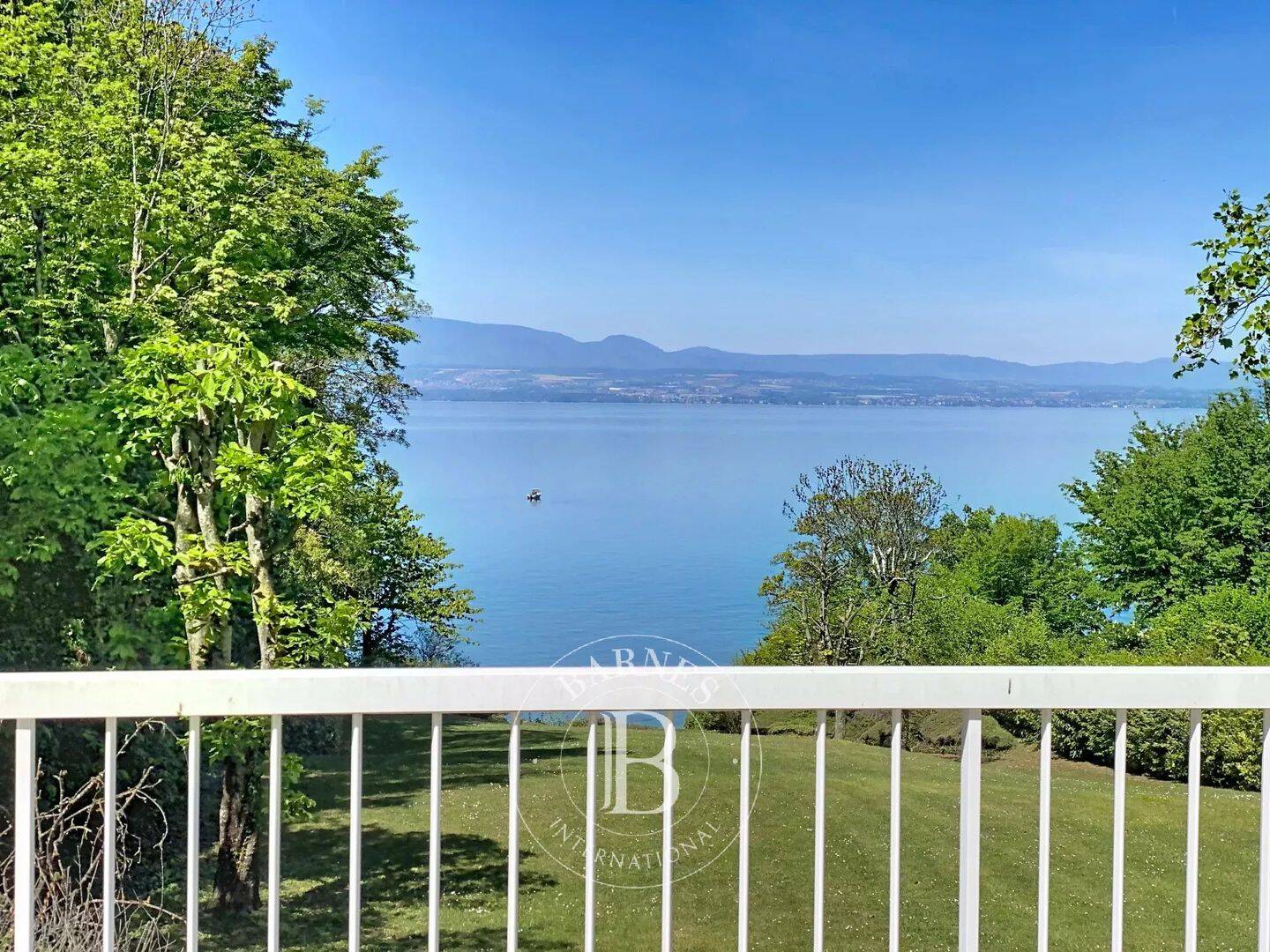 Maison 8 pièces 152 m² · à Thonon-les-Bains · 152,4 m² · 2 300 000 €