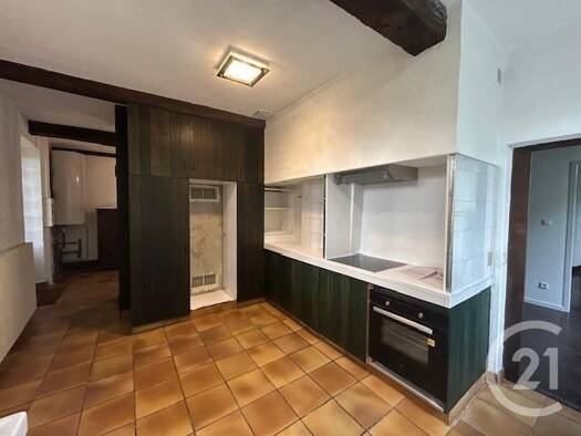 Appartement à louer 728 € 2 pièces 1 chambre 88,4 m² RDC Graulhet 81300