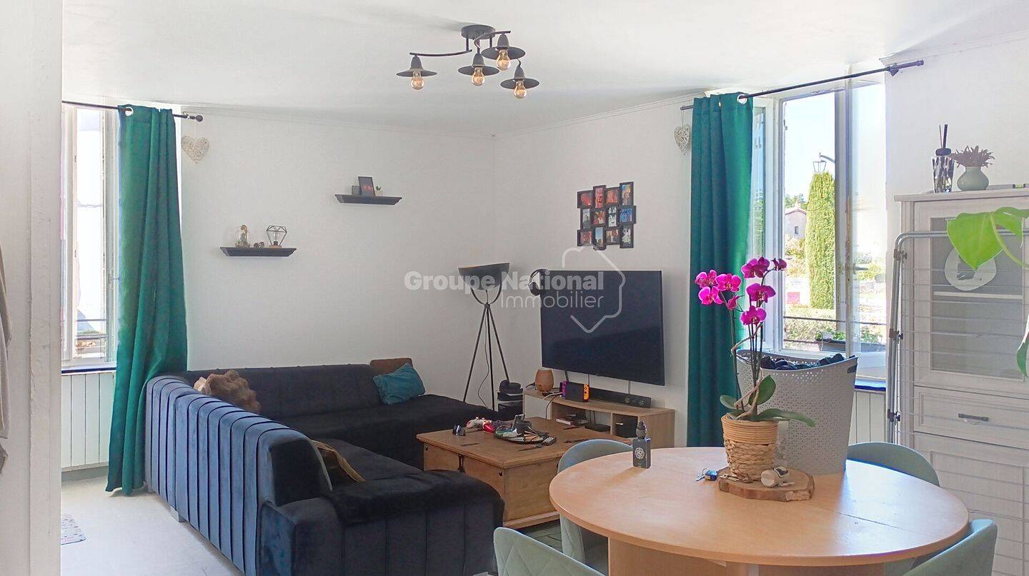 Appartement 3 pièces 66 m² · à Pont-Saint-Esprit · 66 m² · 471 €/mois