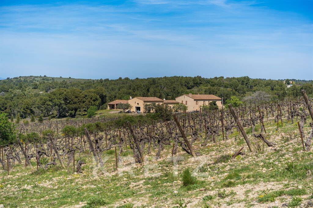 Maison 5 pièces 300 m² · à Narbonne · 300 m² · 3 300 000 €