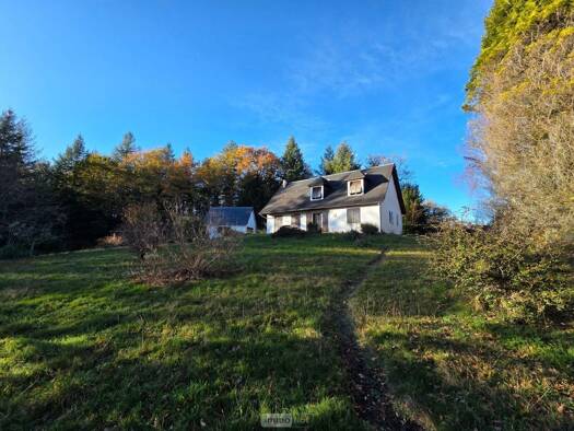 Maison à vendre 156 750 € 6 pièces 4 chambres 163 m² 5 433 m² de terrain Eyrein 19800